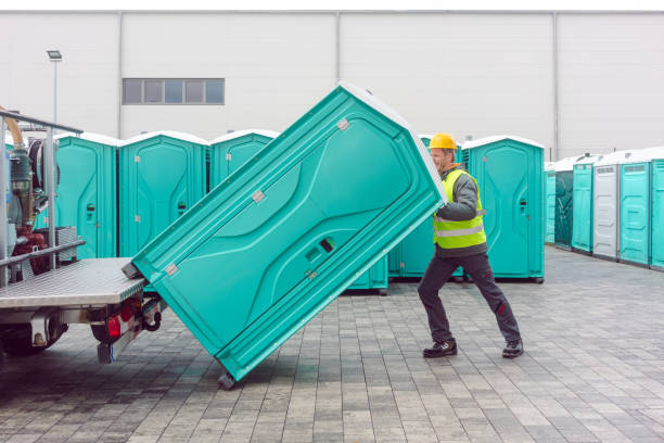 Best Construction site porta potty rental  in Oakland City, IN